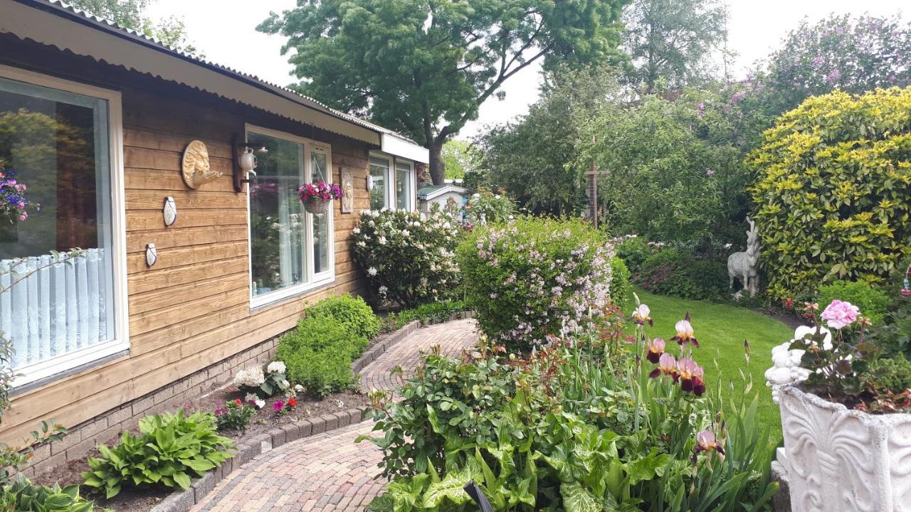 Bed And Breakfast Bij Hooisma Kampen Exterior photo